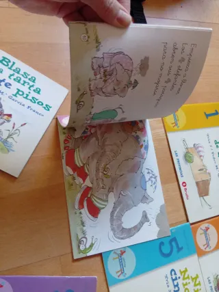 Estupendo lote iniciación lectora. Letra hilada