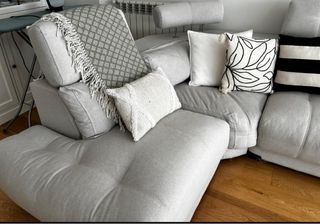 Sofá Chaiselongue Beige y Blanco