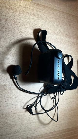 Amplificador de voz de diadema portátil