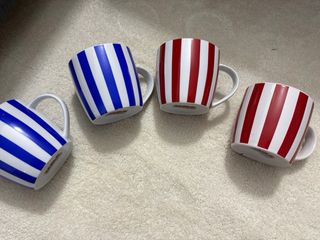 Set 4 Tazze Strisce Blu Rosse