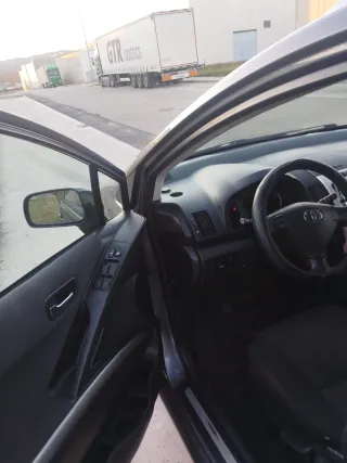 Toyota Corolla Verso 2008 2.2 136cv