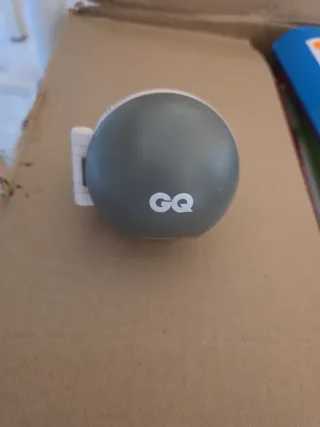 Altavoz GQ Gris y Blanco