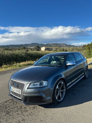 Audi RS3 2011