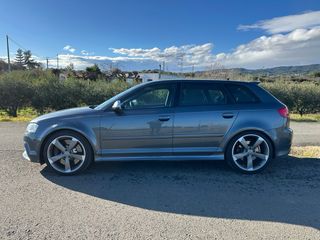 Audi RS3 2011