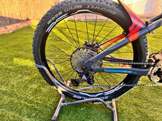 Bicicleta eléctrica CONOR  WRC E-10 Carbono e-Bike