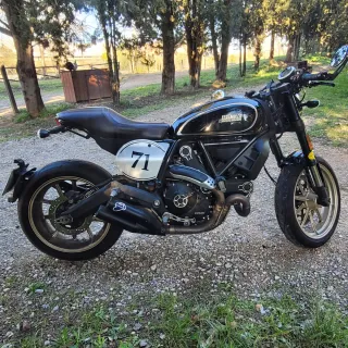 DUCATI Scrambler Cafe Racer 800cc