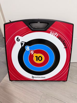 Diana tiro con arco Geologic