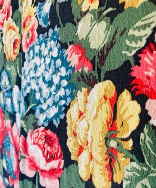 Pantalón Zara estampado floral