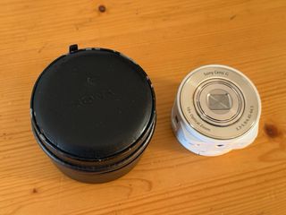 DIGICAM Sony Cyber-Shot DSC-QX10