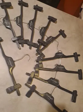 Lotto 10 grucce Conbipel pantaloni/gonne