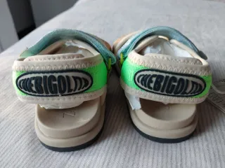 Sandalias bebé talla 24