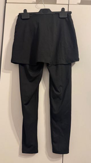 Leggings deportivos Decathlon con falda