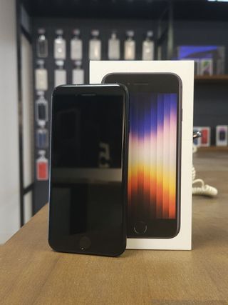 IPHONE SE 2022 128GB NERO 100% BATTERIA