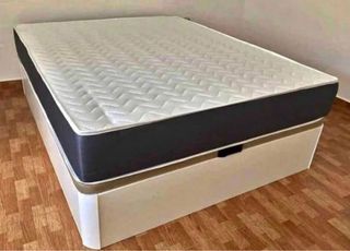 Canapé abatible con cabecero tapizado