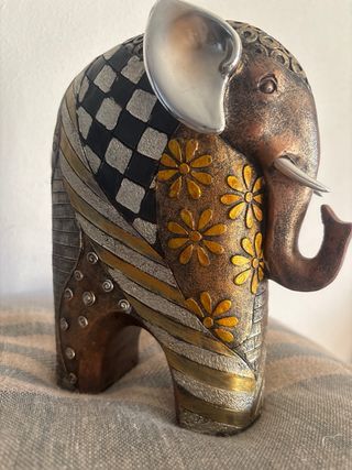 Elefante Decorativo Dorado y Bronce (lote 18/B)