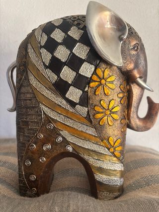 Elefante Decorativo Dorado y Bronce (lote 18/B)
