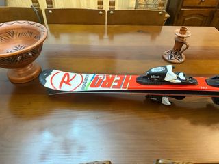 Esquís Rossignol con fijaciones LOOK 108 cm