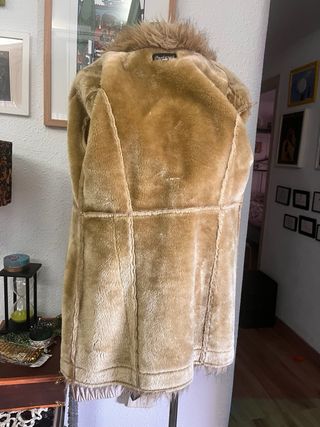 Chaqueta piel sintética beige talla L