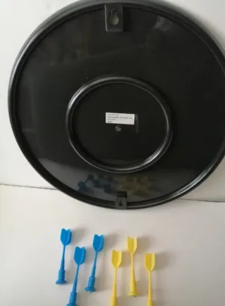 Diana magnética con dardos