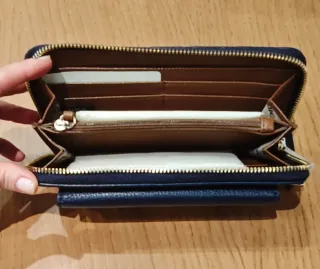 Cartera Monedero DKNY Azul y Beige