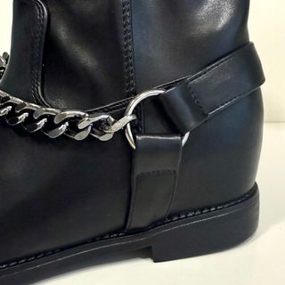 Talla 38 - Botas estilo Cowboy con cadena