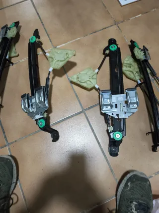 Elevalunas SEAT León 2 (Delantero/Trasero)