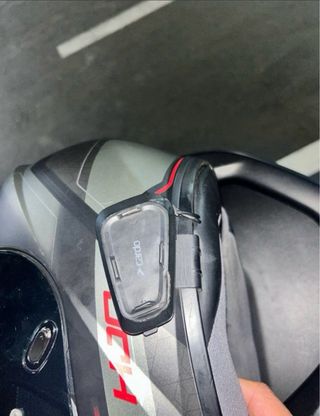 Casco HJC con Intercomunicador Cardo