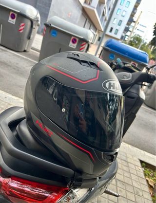 Casco HJC con Intercomunicador Cardo