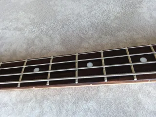 Bajo G&L sb-2 tribute