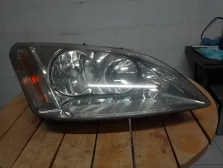 Foco Ford Focus C-Max (CAP)