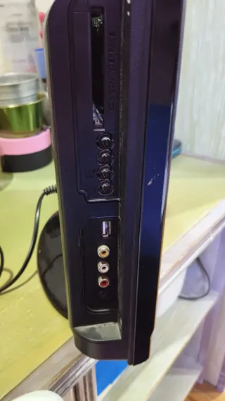 Televisión OKI Negra