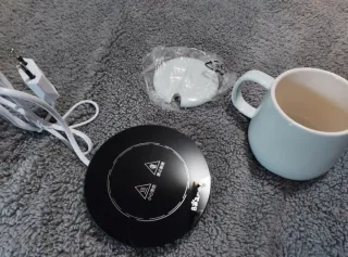 Tetera eléctrica Bear con taza y cuchara