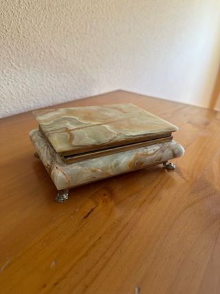 URGE VENTA SE RETIRA Joyero antiguo de mármol