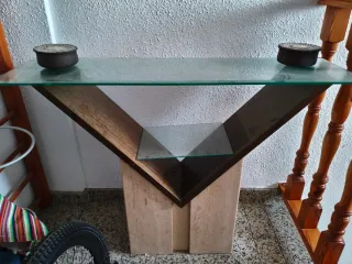 Mesa recibidor cristal y madera