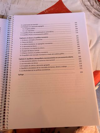 Libro de economía política UGR