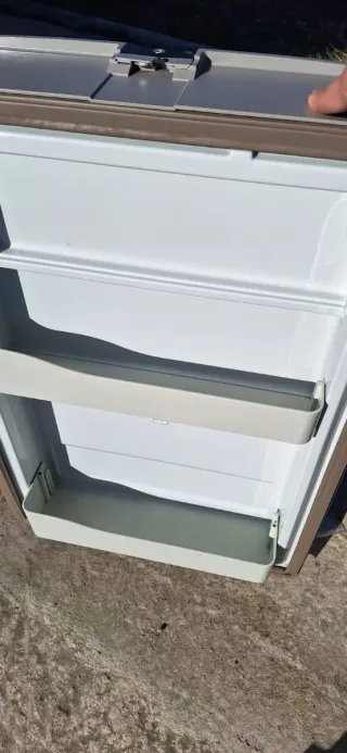 Frigorífico Trivalente Dometic