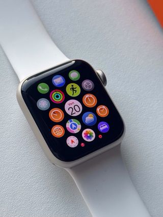 Apple Watch SE 2ª gen 40mm LTE Silver