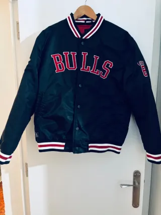 Chaqueta Chicago Bulls NBA Negra y Roja