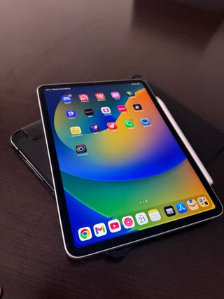 iPad Pro 11 M1 + Apple Pencil 2 + Funda