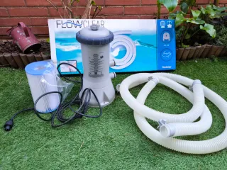 Bomba depuradora Intex krystal clear. Modelo 638G.