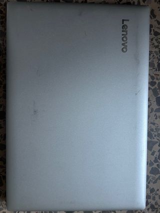 Portátil Lenovo Plata y Negro