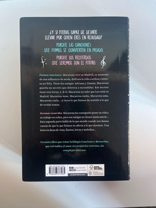 Libro “canciones y recuerdos”