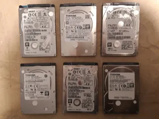 6 Discos Duros SATA de 500GB