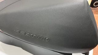 Asiento Moto SEAT Mo / Silence Negro/Gris