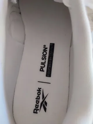 Zapatillas Reebok Court Retro Blancas y Azules