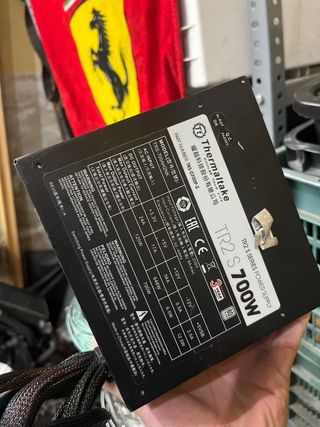 Fuente Alimentación Thermaltake TR2 S 700W