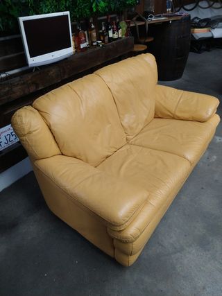 Sofá de piel 2 plazas amarillo