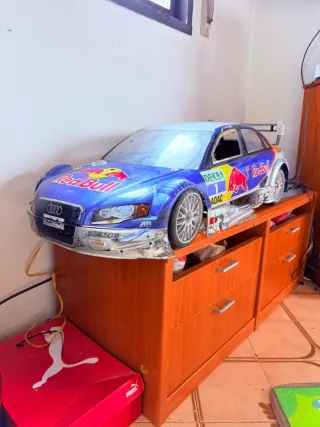 Coche RC Audi Red Bull