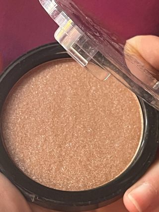 Iluminador Honeycomb Lovely