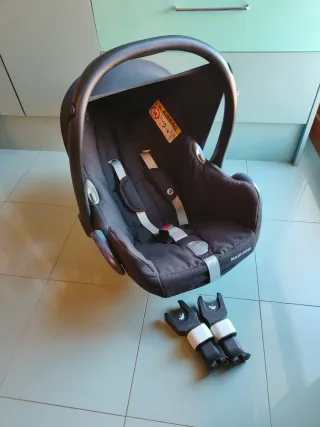 Silla coche Isofix Bugaboo + adaptadores
